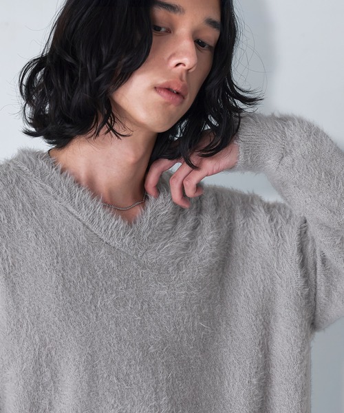 MDR(エムディアール)の「『シャギーVネックニットトップス』(ニット/セーター・メンズ・ブラック/グレー・M/L)」の1枚目の写真