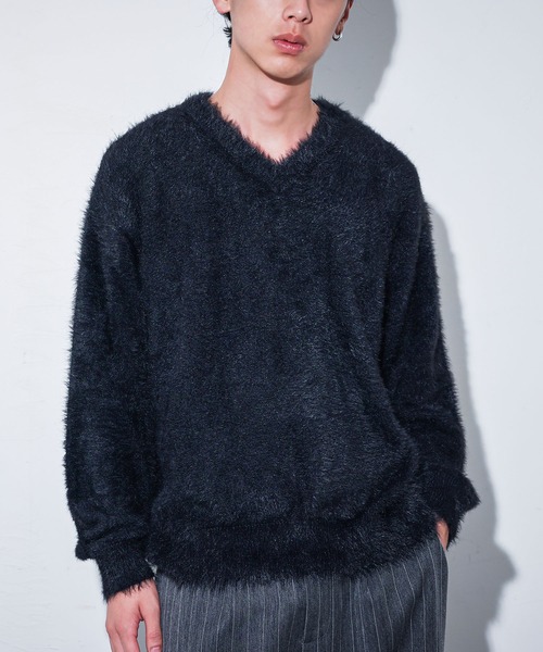 MDR(エムディアール)の「『シャギーVネックニットトップス』(ニット/セーター・メンズ・ブラック/グレー・M/L)」の2枚目の写真
