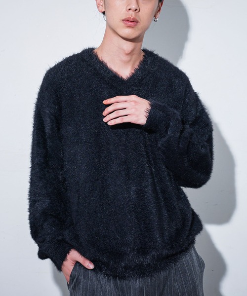 MDR(エムディアール)の「『シャギーVネックニットトップス』(ニット/セーター・メンズ・ブラック/グレー・M/L)」の3枚目の写真