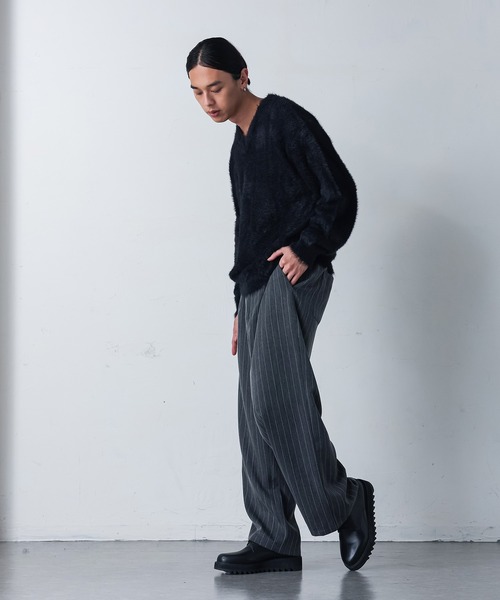 MDR(エムディアール)の「『シャギーVネックニットトップス』(ニット/セーター・メンズ・ブラック/グレー・M/L)」の8枚目の写真