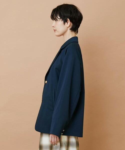 FRAPBOIS(フラボア)の「ブレイザー ジャケット(テーラードジャケット・レディース・ネイビー/グレイッシュベージュ・1/2)」の3枚目の写真