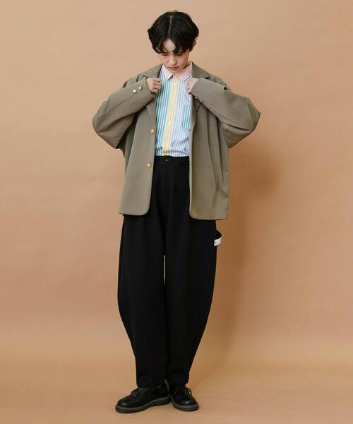 FRAPBOIS(フラボア)の「ブレイザー ジャケット(テーラードジャケット・レディース・ネイビー/グレイッシュベージュ・1/2)」の20枚目の写真