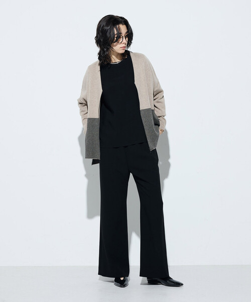 COMME CA(コムサ)の「ウール混スムース ジップカーディガン(カーディガン/ボレロ・レディース・サックスブルー/チャコール/ベージュ系その他・9号)」の11枚目の写真