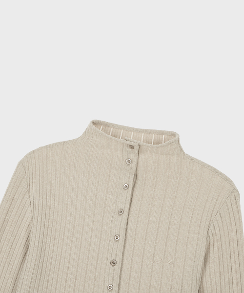 ALKI ALKA(アルキアルカ)の「High-neck Long Sleeve (Beige)(Tシャツ/カットソー・レディース・Beige・FREE)」の5枚目の写真