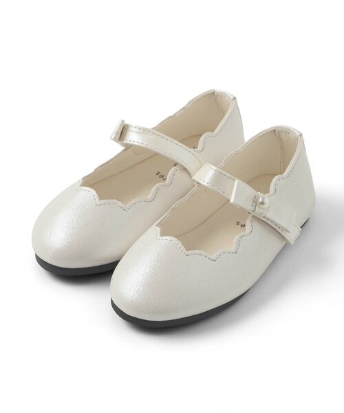 apres les cours（アプレレクール）の「スカラップリボンパンプス（パンプス・キッズ・ゴールド/ブラック/アイボリー・15 /16/17/18/19/20/14）」の9枚目の写真