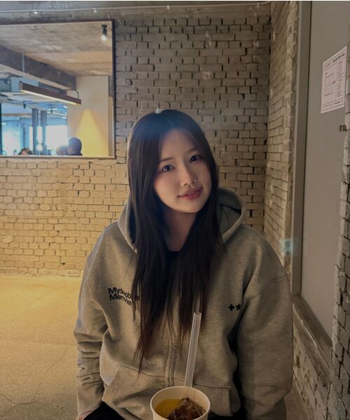 mydeepbluememories（マイディープブルーメモリーズ）の「(zp) MM SYMBOL LOGO 2WAY ZIP-UP (GREY)（パーカー・レディース・グレー・FREE/LARGE）」の5枚目の写真