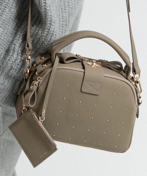 HAYNI（ヘイニ）の「Nene Loche Dot ネネロシェ ドット（ショルダーバッグ・レディース・グレー系/ブラウン系/ブラック×ゴールド・FREE）」の6枚目の写真