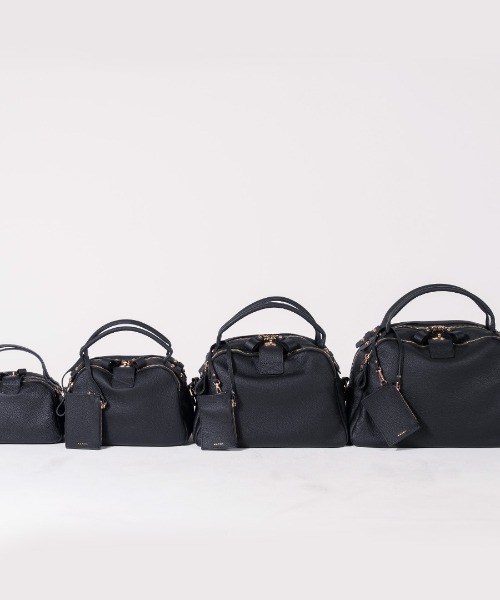 HAYNI（ヘイニ）の「Nene Loche Dot ネネロシェ ドット（ショルダーバッグ・レディース・グレー系/ブラウン系/ブラック×ゴールド・FREE）」の9枚目の写真