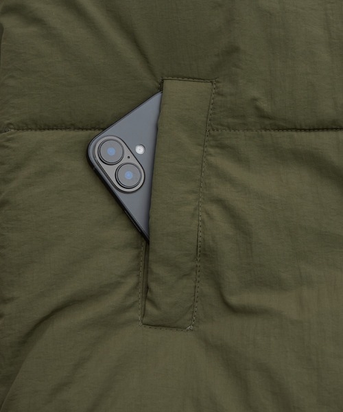 SIDEWAY STANCE（サイドウェイスタンス）の「【SIDEWAY STANCE】シリコンワッペン パデッドジャケット（ダウンジャケット/コート・メンズ・ブラック/ホワイト/カーキ・LARGE/MEDIUM/SMALL）」の7枚目の写真