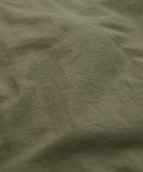 SIDEWAY STANCE（サイドウェイスタンス）の「【SIDEWAY STANCE】シリコンワッペン パデッドジャケット（ダウンジャケット/コート・メンズ・ブラック/ホワイト/カーキ・LARGE/MEDIUM/SMALL）」の4枚目の写真