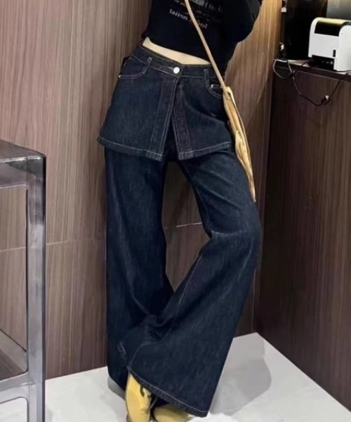 Teem Store（チームストア）の「【再入荷】【動画あり】スカートレイヤード風ハイウエストフレアデニムパンツ 美脚効果（デニムパンツ・レディース・インディゴブルー・M/L）」の2枚目の写真