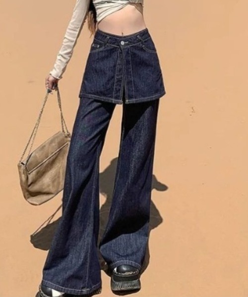 Teem Store（チームストア）の「【再入荷】【動画あり】スカートレイヤード風ハイウエストフレアデニムパンツ 美脚効果（デニムパンツ・レディース・インディゴブルー・M/L）」の8枚目の写真