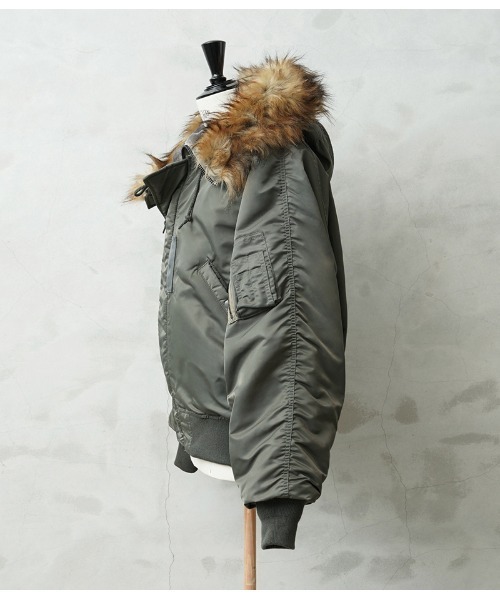 WAIPER.inc（ワイパーインク）の「WAIPER.inc 米軍 初期型 N-2B VINTAGE フライトジャケット【WP28】（ミリタリージャケット・メンズ・セージグリーン・L/XL）」の2枚目の写真