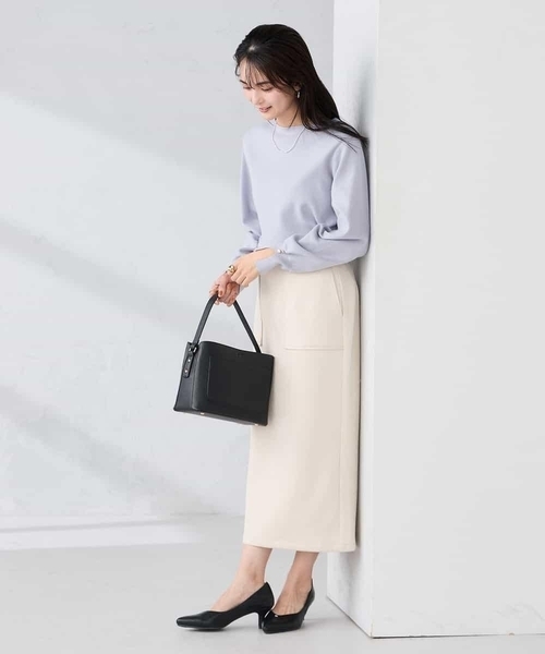 a.v.v(アーヴェヴェ)の「【WEB限定】ボートネックパフスリーブスプリングニット(ニット/セーター・レディース・ライラック/アイボリー/ブラック/ブルー/グレー/ピンク・36/38/42/40)」の19枚目の写真