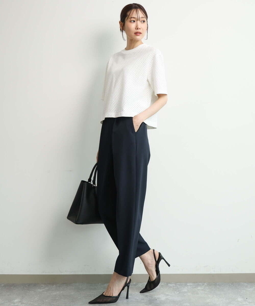 MK MICHEL KLEIN（エムケーミッシェルクラン）の「[防シワ/ストレッチ/洗える]セットアップ対応/ダブルクロス テーパードパンツ（その他パンツ・レディース・ネイビー/グレイッシュベージュ・36/38）」の3枚目の写真