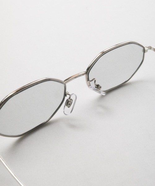 B.I.D.(ビーアイディー)の「《オーバル サングラス》(サングラス・レディース・チャコールグレー/クリア/ライトブラウン/ライトグレー・FREE)」の12枚目の写真