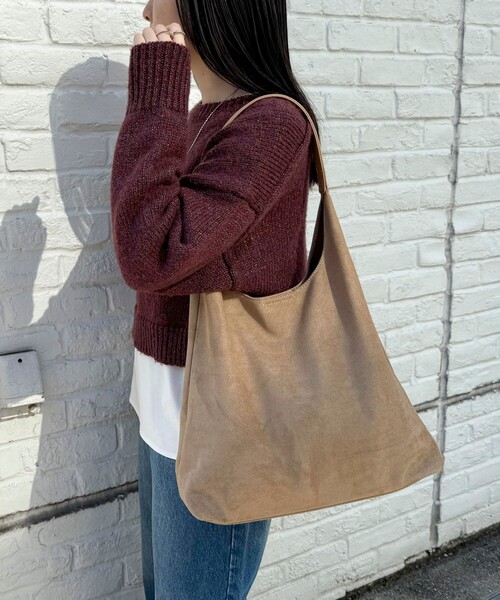 fredy emue（フレディエミュ）の「フェイクスエードトライアングルバッグ（トートバッグ・レディース・ブラウン/ベージュ/ブラック/オリーブ・FREE）」の11枚目の写真