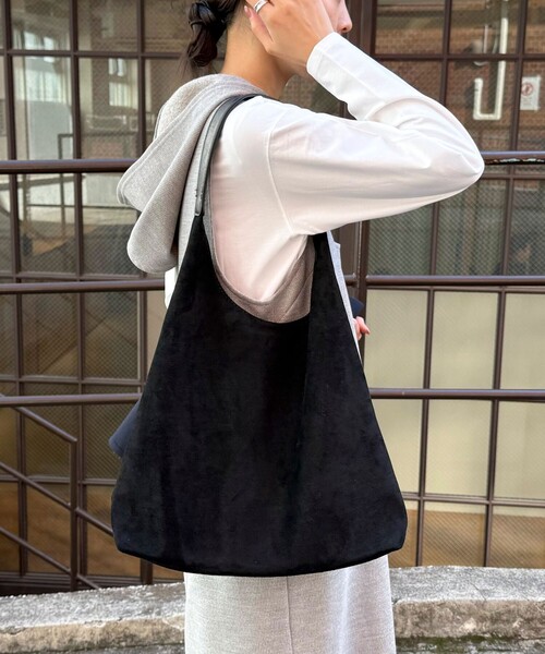 fredy emue（フレディエミュ）の「フェイクスエードトライアングルバッグ（トートバッグ・レディース・ブラウン/ベージュ/ブラック/オリーブ・FREE）」の12枚目の写真