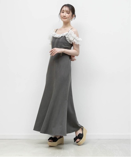 RANDA（ランダ）の「レースフリルマーメイドキャミワンピース（ワンピース・レディース・ブラック/グレー/ベージュ・0/1）」の15枚目の写真