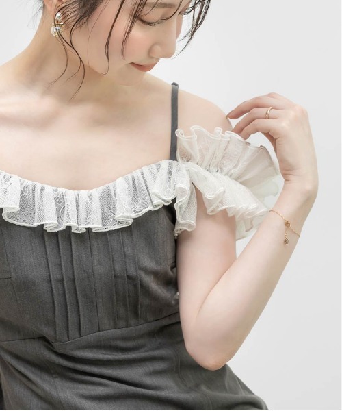 RANDA（ランダ）の「レースフリルマーメイドキャミワンピース（ワンピース・レディース・ブラック/グレー/ベージュ・0/1）」の21枚目の写真