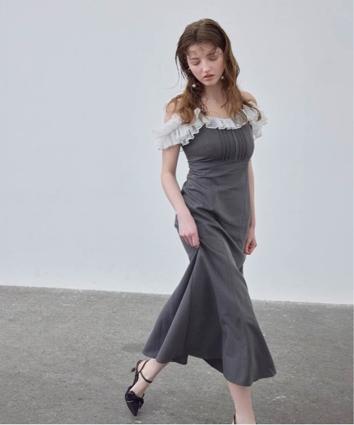 RANDA（ランダ）の「レースフリルマーメイドキャミワンピース（ワンピース・レディース・ブラック/グレー/ベージュ・0/1）」の14枚目の写真