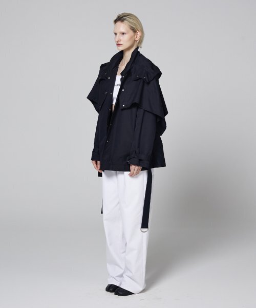 MMAM（ムアム）の「Short trench coat（テーラードジャケット・レディース・ネイビー・FREE）」の3枚目の写真