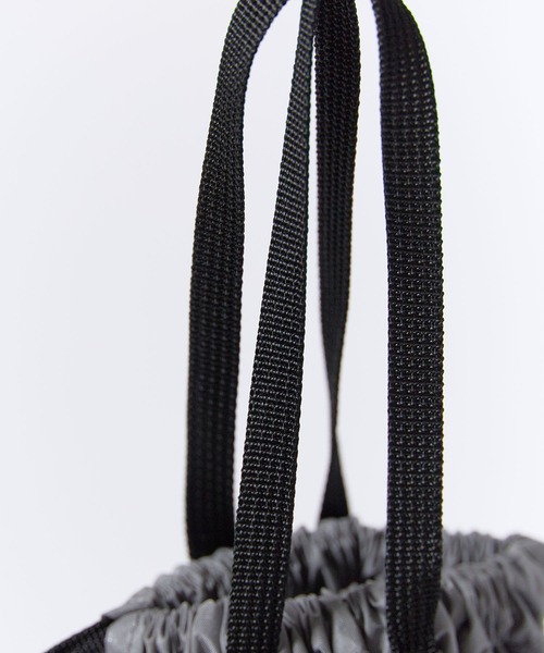 NANGA（ナンガ）の「NANGA/ナンガ Fibermax TUL KNAPSACK パッカブル ナップサック 秋 秋服 2026年秋冬（ショルダーバッグ・メンズ・イエロー/グレー/ブラック・FREE）」の11枚目の写真