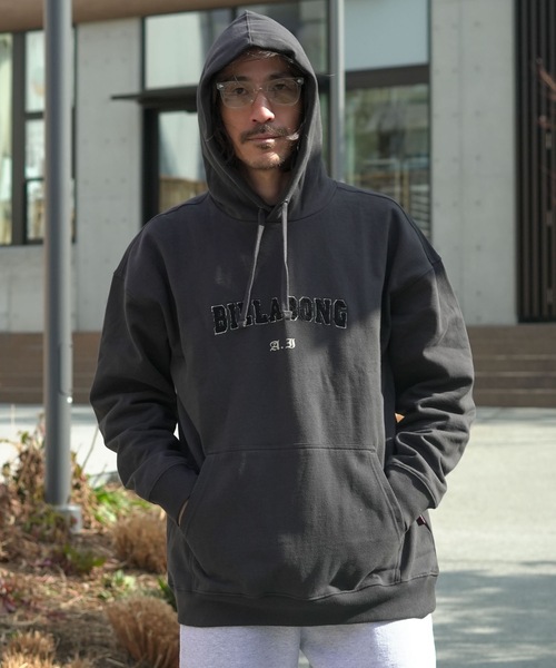 BILLABONG(ビラボン)の「BILLABONG メンズ 【A.IRONS】A.I. FOREVER HOOD パーカー 【2026年春夏モデル】/ビラボンアンディアイアインズコラボプルオーバーフーディー(パーカー・メンズ・ブラック・MEDIUM/LARGE/X-LARGE)」の8枚目の写真