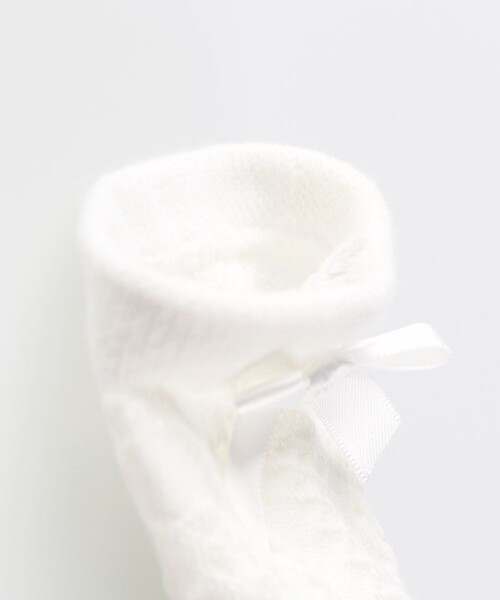 BRANSHES(ブランシェス)の「バックリボンソックス(ソックス/靴下・キッズ・ブラック/アイボリー・19-21㎝/16-18㎝/13-15㎝)」の5枚目の写真