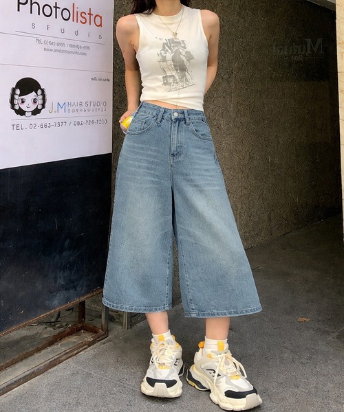 NANEA(ナネア)の「デニムワイドハーフパンツ(デニムパンツ・レディース・ブルー/ネイビー・SMALL/MEDIUM/LARGE/X-SMALL)」の14枚目の写真