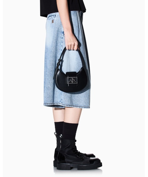ARMANI EXCHANGE（アルマーニエクスチェンジ）の「【A|X アルマーニ エクスチェンジ】AXロゴ  ホーボーミニバッグ（ハンドバッグ・レディース・オフホワイト/ライトイエロー/ブラック/オレンジ・FREE）」の19枚目の写真
