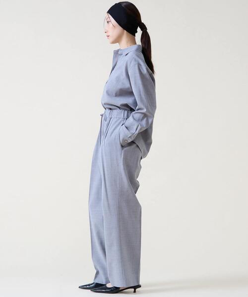 Tiara（ティアラ）の「2タックイージーパンツ（スラックス・レディース・ピンク/グレー/ネイビー・2/3）」の11枚目の写真