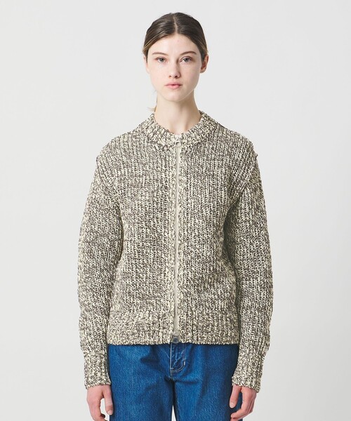 LOEFF(ロエフ)の「<LOEFF>ストローヤーン ライク カーディガン UNISEX(カーディガン/ボレロ・レディース・パープル/ダークブラウン・2/1/0)」の4枚目の写真