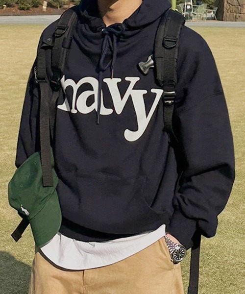 NOWLE（ノウル）の「【NOWLE】navy 筆記体デザイン ロゴ プリント プルオーバーパーカー（パーカー・メンズ・ネイビー・X-LARGE/LARGE/MEDIUM/SMALL）」の2枚目の写真