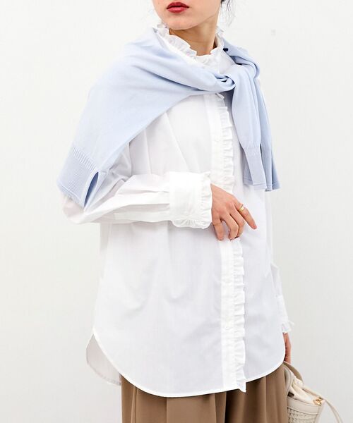 le.coeur blanc(ルクールブラン)の「スタンドネックフリルブラウス(シャツ/ブラウス・レディース・ブルー/オフホワイト・38)」の15枚目の写真