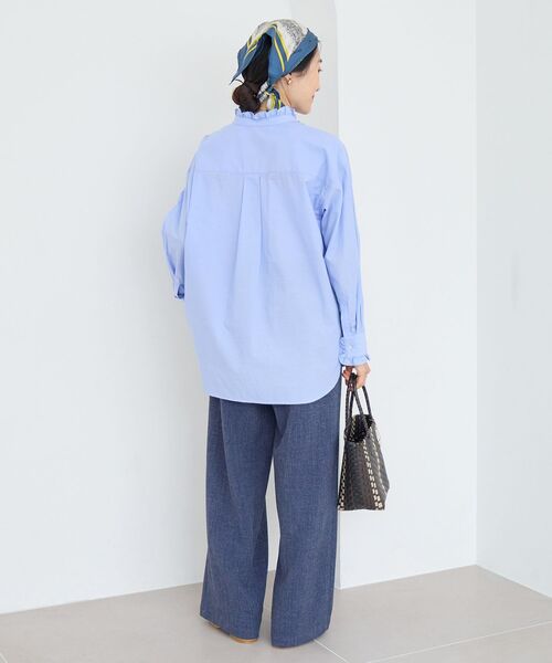 le.coeur blanc(ルクールブラン)の「スタンドネックフリルブラウス(シャツ/ブラウス・レディース・ブルー/オフホワイト・38)」の20枚目の写真