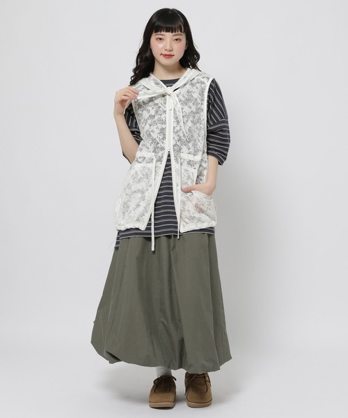 niko and...（ニコアンド）の「レース&メッシュ2WAYベスト（ベスト・レディース・ブラック/オフホワイト/その他9・FREE）」の4枚目の写真