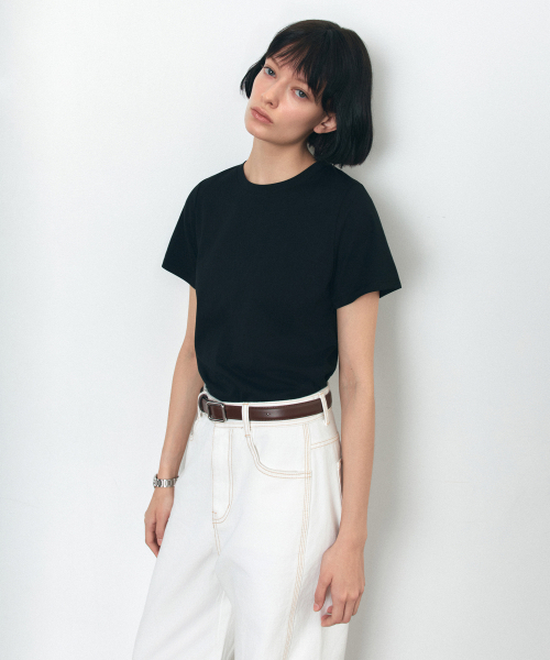 SIYAZU(シヤジュ)の「SITP5242 スリムレギュラーハーフ袖Tシャツ_ブラック(Tシャツ/カットソー・レディース・ブラック・ONE)」の2枚目の写真