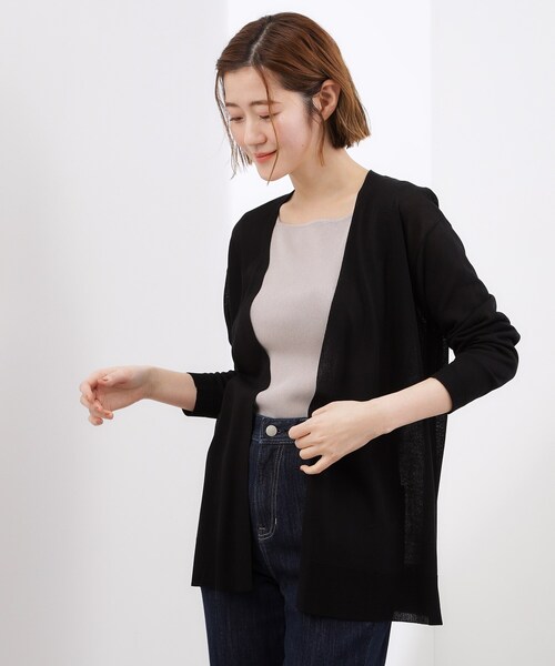 grove（グローブ）の「【接触冷感／UVカットetc】ベーシックロングカーディガン（カーディガン/ボレロ・レディース・ライトグレー/ブラック/ナチュラル・02/00/04/05）」の2枚目の写真