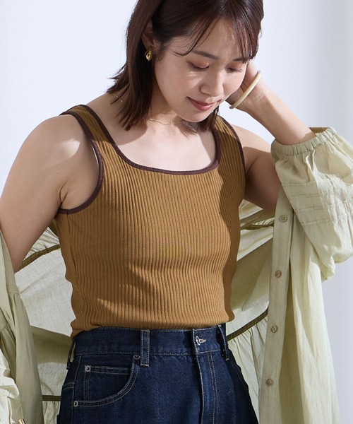 Aunely(オーネリー)の「【Aunely】UV カップ付き デイリー デコルテ タンクトップ <YOSOOIシリーズ>(タンクトップ・レディース・ブラウン系/グレイッシュベージュ/アイボリー/ブラック/ブラウン/グレー系・M/L)」の10枚目の写真