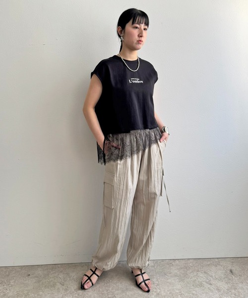 LHELBIE(レルビエ)の「レースヘムロゴTシャツ(Tシャツ/カットソー・レディース・オフホワイト/ブラック/ブラウン・M)」の16枚目の写真