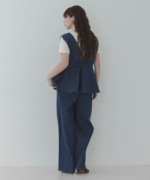 URBAN RESEARCH Sonny Label(アーバンリサーチサニーレーベル)の「クロス刺繍ペプラムサロペット(サロペット/オーバーオール・レディース・インディゴブルー/ライトインディゴブルー・36/38)」の9枚目の写真