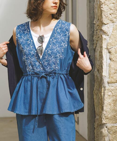 URBAN RESEARCH Sonny Label(アーバンリサーチサニーレーベル)の「クロス刺繍ペプラムサロペット(サロペット/オーバーオール・レディース・インディゴブルー/ライトインディゴブルー・36/38)」の13枚目の写真