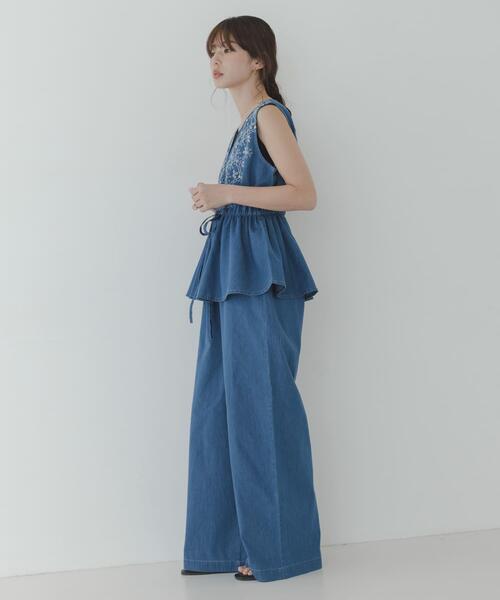 URBAN RESEARCH Sonny Label(アーバンリサーチサニーレーベル)の「クロス刺繍ペプラムサロペット(サロペット/オーバーオール・レディース・インディゴブルー/ライトインディゴブルー・36/38)」の19枚目の写真