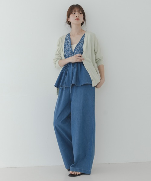 URBAN RESEARCH Sonny Label(アーバンリサーチサニーレーベル)の「クロス刺繍ペプラムサロペット(サロペット/オーバーオール・レディース・インディゴブルー/ライトインディゴブルー・36/38)」の11枚目の写真