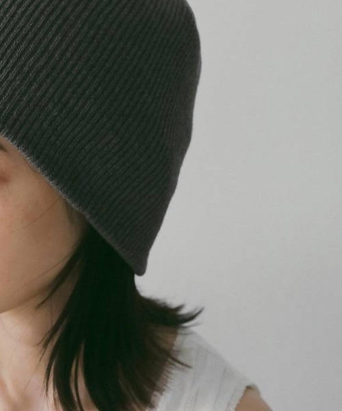 anuke(アンヌーク)の「anuke Knit Beanie ニットビーニー/62621001(ニットキャップ/ビーニー・レディース・ピンク/チャコールグレー/ブラック・ONE SIZE)」の3枚目の写真