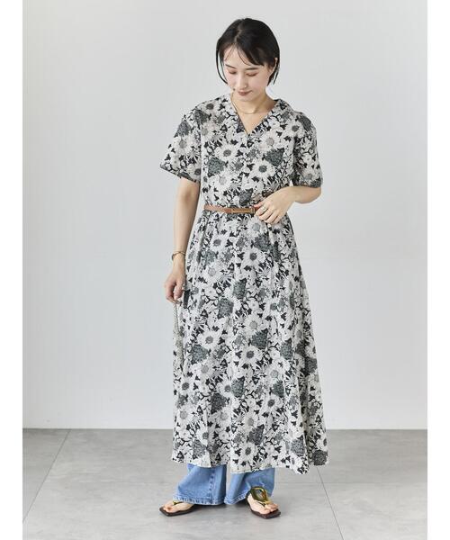 Te chichi（テチチ）の「【LIBERTY FABRICS】Vネックフレアワンピース（ワンピース・レディース・ネイビー/ブラック・F）」の13枚目の写真