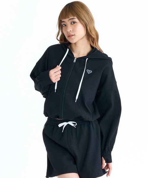 ROXY（ロキシー）の「ROXY/ロキシー レディース パーカー 水陸両用 RLY261030 UT（パーカー・レディース・ブラック/ホワイト/グリーン・M）」の2枚目の写真