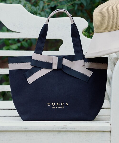 TOCCA(トッカ)の「KNOT IN CONTRAST CANVASTOTE キャンバストートバッグ(トートバッグ・レディース・ベージュ系/ブラック系・F)」の7枚目の写真