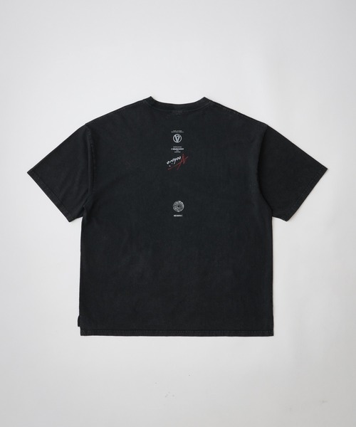 ADAM PATEK(アダムパテック)の「ADAMPATEK/(ADAMPATEK / RED:BANSHEE Ram Skull Graphic short sleeve t-shirt/コラボレーションTシャツ(Tシャツ/カットソー・メンズ・ブラック・2/1)」の7枚目の写真